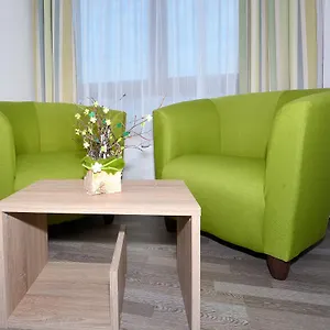 Ario & Resturant Hotel